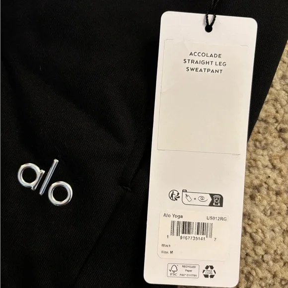 Alo Accolade Straight leg sweatpants size medium NWT - Picture 6 of 7